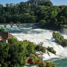 Rheinfall bei Schaffhausen und bei Neuhausen